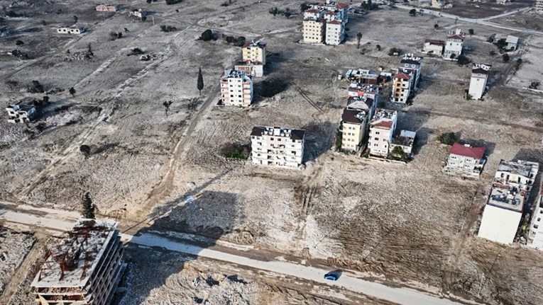 Turski građevinar dobio 62 doživotne kazne nakon urušavanja zgrade u potresu