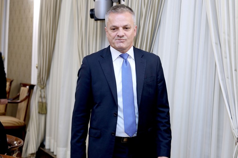HDZ-ov državni tajnik: Kritikom novčane pomoći Mostaru žele skupiti političke poene
