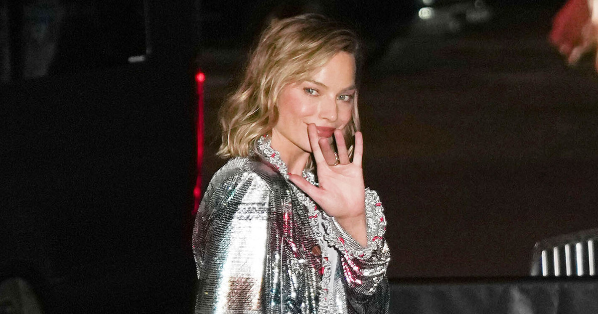 Margot Robbie pokazala koji će model traperica obilježiti 2026.