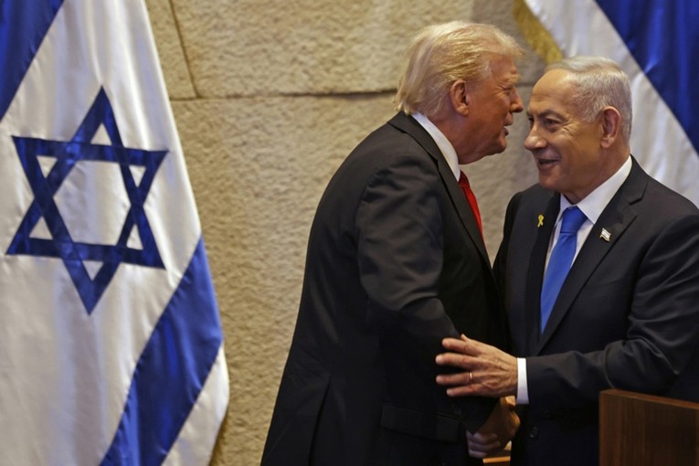 Trump: Moramo urazumiti Netanyahua