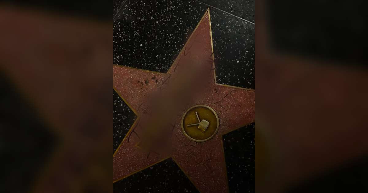 Netko je ispisao uvrede na Trumpovoj zvijezdi na Holivudskoj stazi slavnih