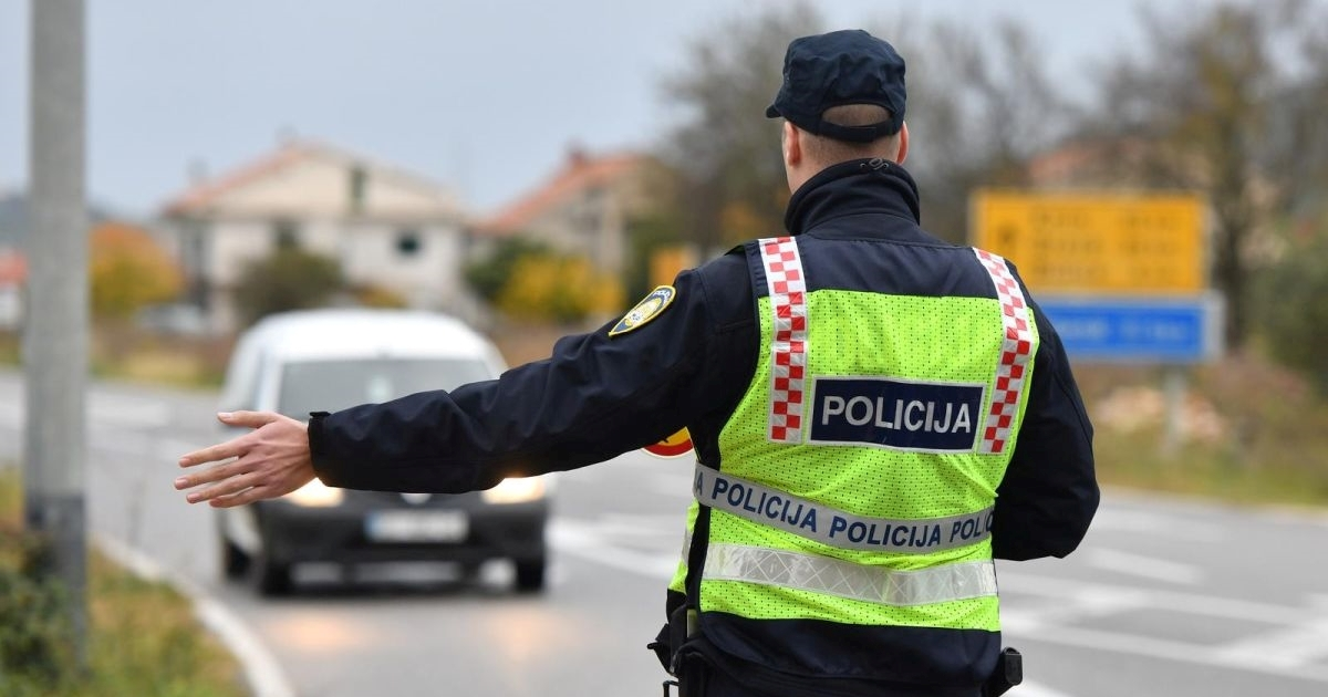 U Istri zaustavljen vozač koji je pokušao prokrijumčariti migrante u Italiju