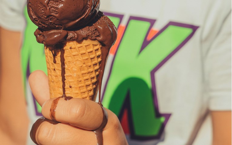 Vrućine nas tjeraju da jedemo više šećera, upozoravaju znanstvenici