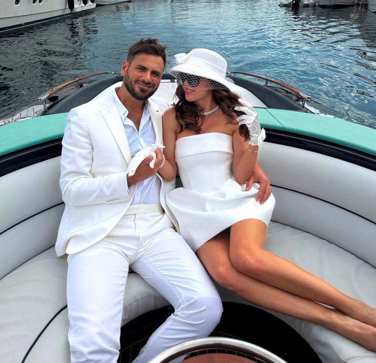 Hauser očito želi da mislimo da se ženi 🙄