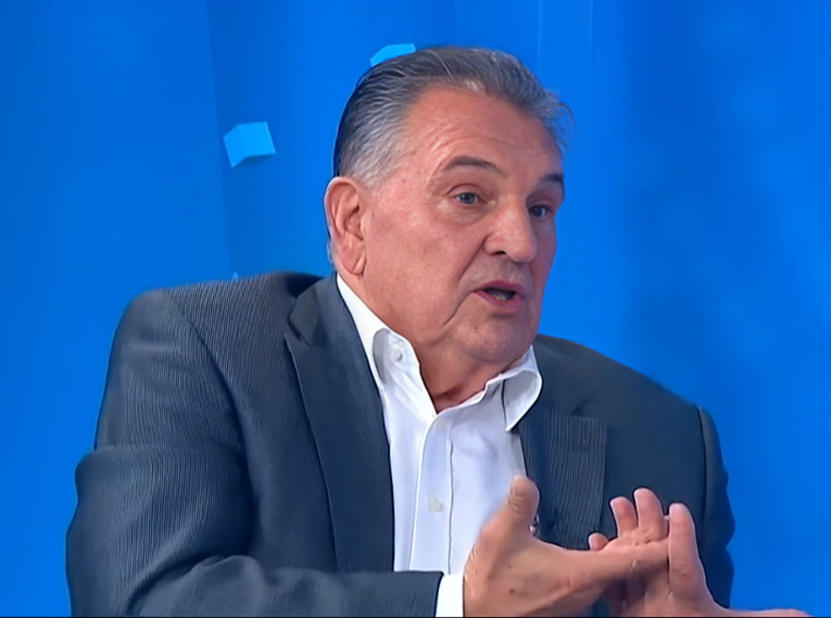 Čačić: Bio sam u vlasti s Plenkovićem da ne bi imali harmonikaše poput Penave danas