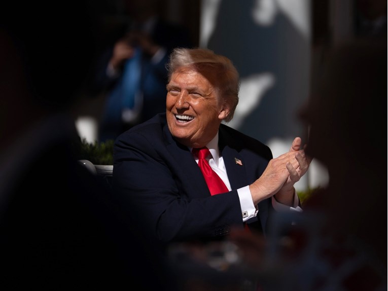 Analitičar: Trump prvi put prema Rusiji ide batinom, a ne mrkvom