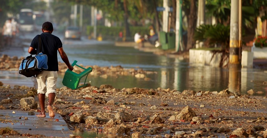 Uragan Jota i dalje pustoši Srednjom Amerikom, ima mrtvih, tisuće bez struje i vode
