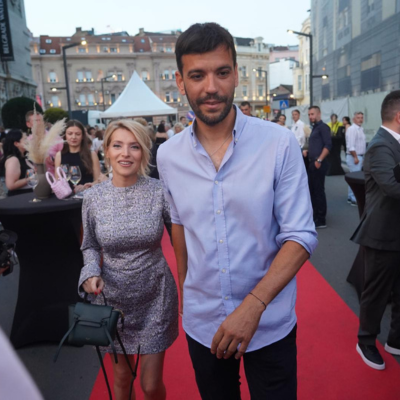 Anđelka Prpić objavila prvu fotografiju s tajnog vjenčanja, proslavili su godišnjicu