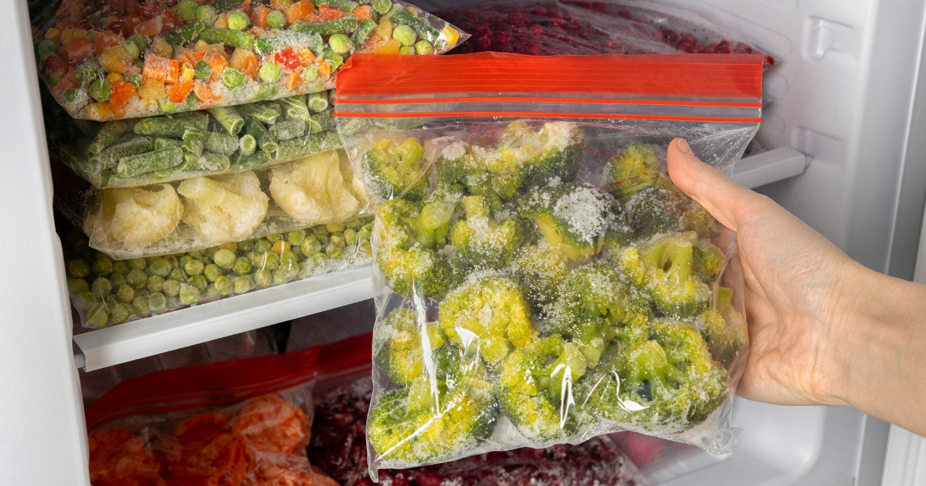 Šest stvari koje trebate odmah izbaciti iz svog zamrzivača