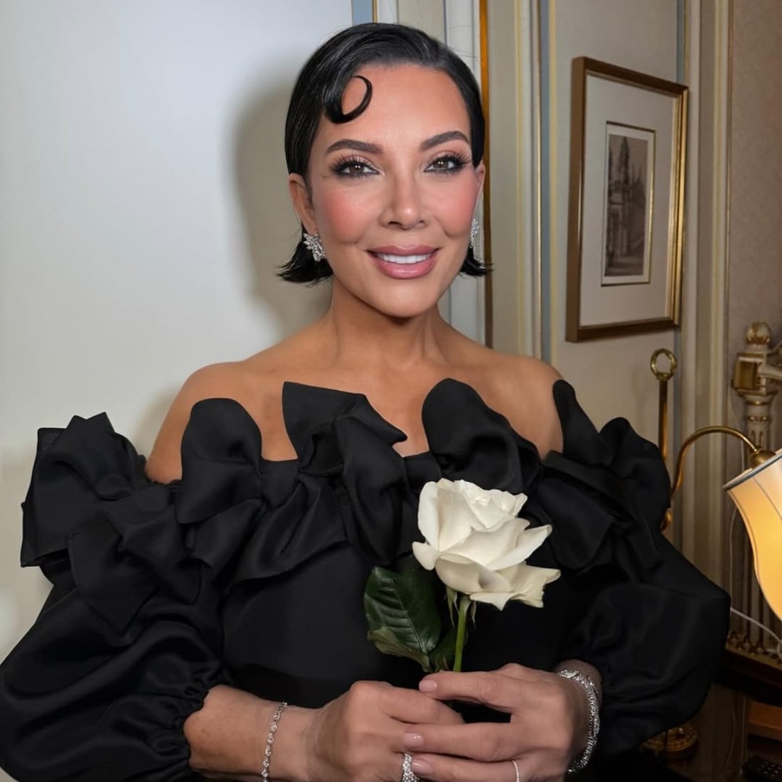 "Previše se izoperirala": Kris Jenner iznenadila izgledom na novim fotkama