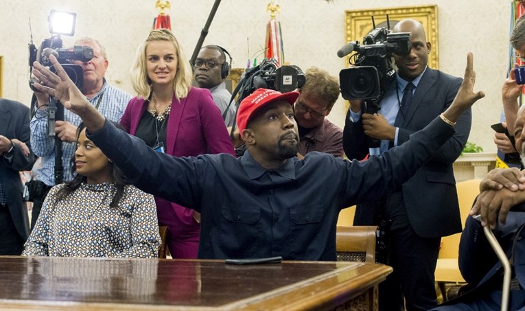 Kanye West: Idem na post, neću razgovarati, piti alkohol niti imati snošaj 30 dana