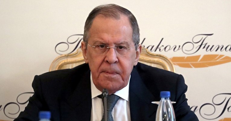 Lavrov: Srbi i Rusi su bratski narodi, ali ne mogu odgovarati za odluke koje donose