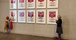VIDEO Klimatski aktivisti zalijepili se za Warholovu sliku u Canberri