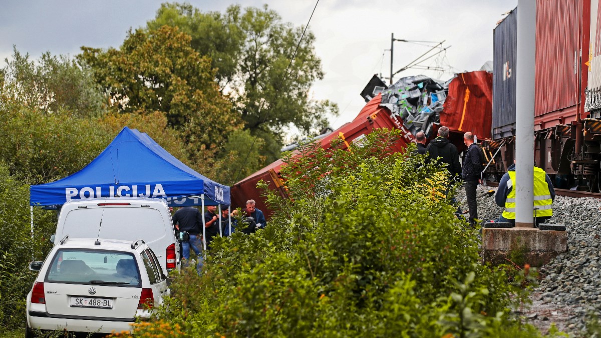 U bolnici u Novoj Gradiški peteročlana obitelj iz Irana