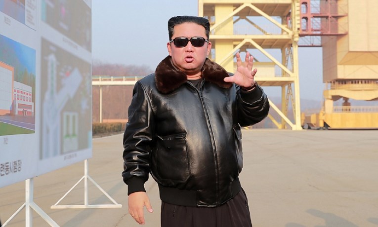Kim zaprijetio Južnoj Koreji: Krenete li na nas, uništit ćemo vas bez milosti