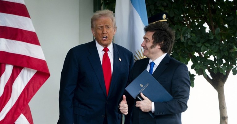 Amerika spašava Argentinu kupovinom pesosa