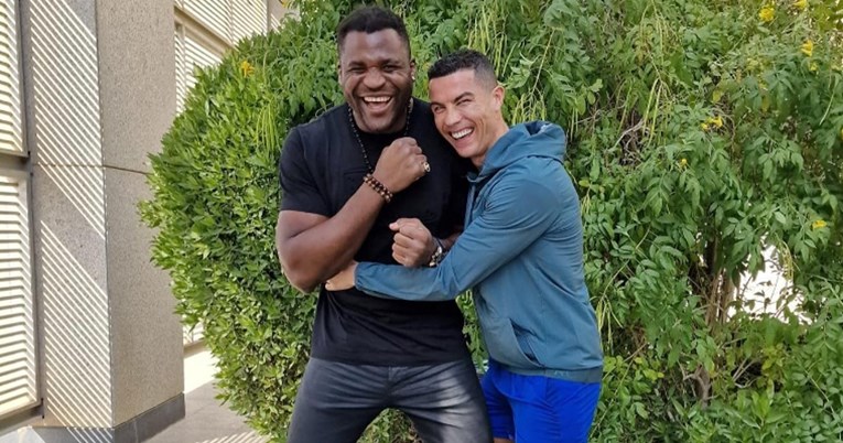 Ronaldo je Ngannouu dao poklon od 100 tisuća eura. Pogledajte ga