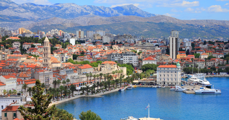 Novinarku Guardiana oduševili Split i hrvatski otoci, jedno mjesto posebno pohvalila