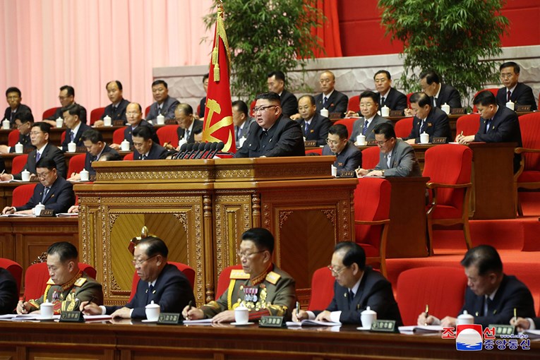 Kim Jong-un na stranačkom kongresu: Ekonomski plan bio je neuspješan