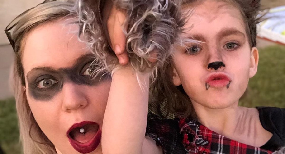 Mama i kći zbog neobične alergije ne mogu izaći na sunce bez reakcije