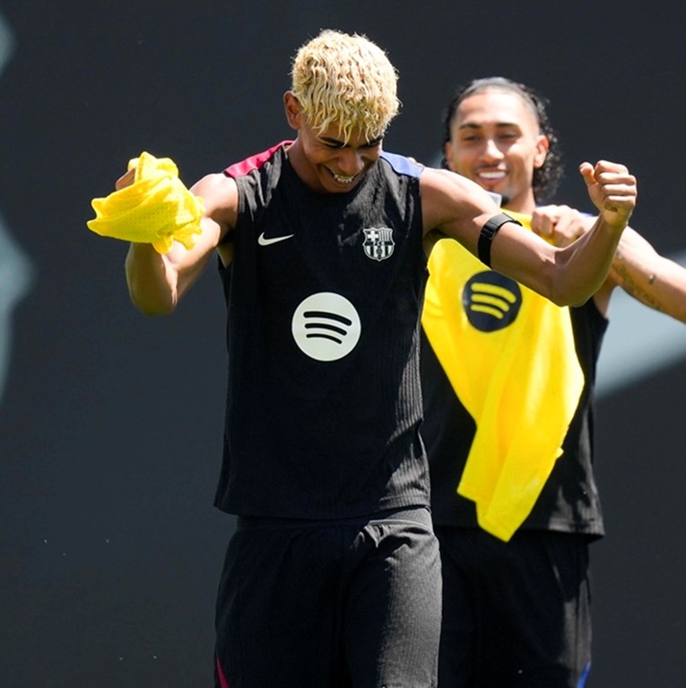 Yamal produljio ugovor s Barcelonom. Evo koliko će zarađivati