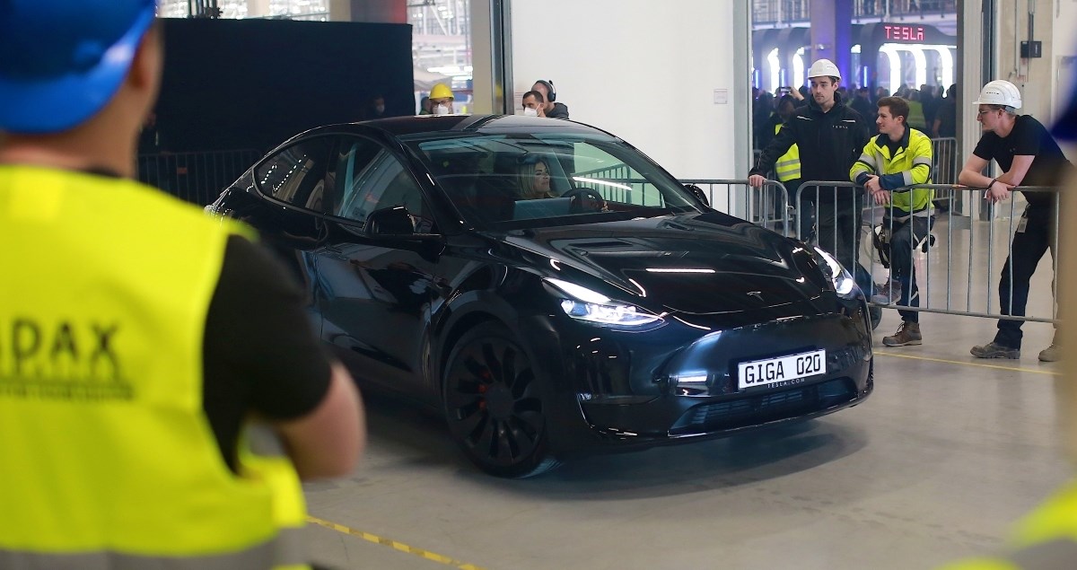 Švedski sindikati pronašli način da blokiraju Teslu. Tesla sada tuži državu