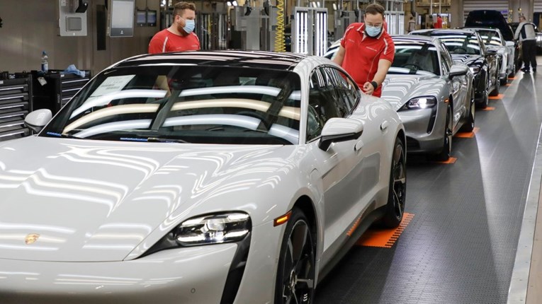 Porsche u Kini ne vidi više potencijal za električne modele