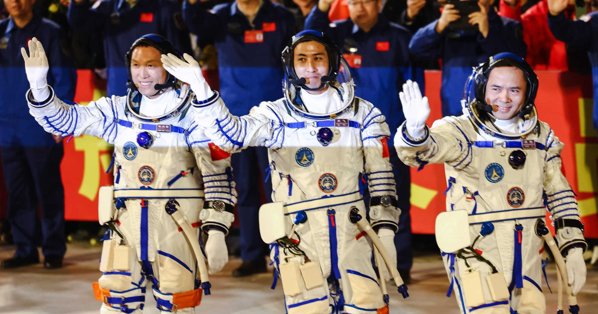 Kineski astronauti ostali zarobljeni u svemiru zbog sudara letjelice s otpadom