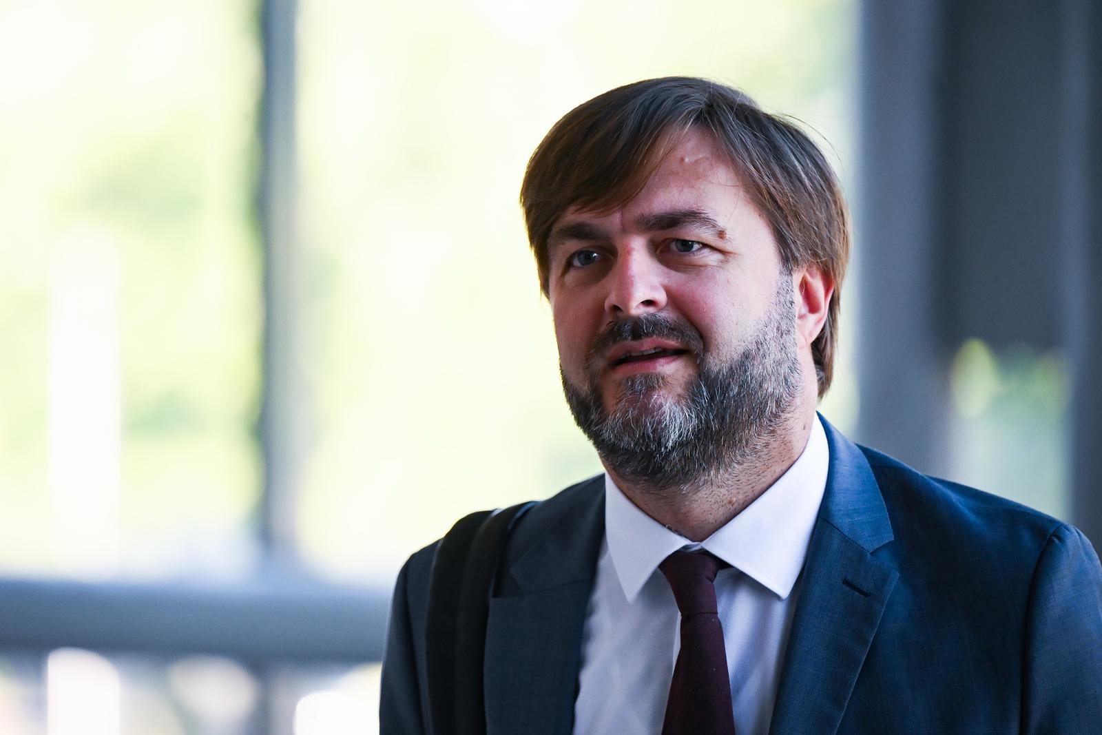 Ćorićevo Ministarstvo reagiralo na prozivke Troskota o Gospiću: Porezna sve istražuje