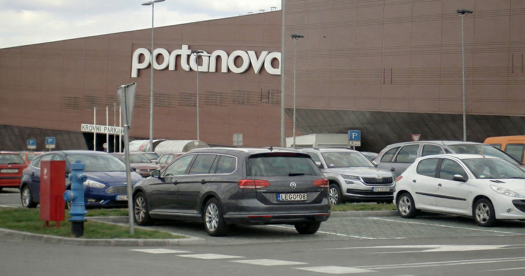 Novi trend. Mađari sve češće kupovinu obavljaju u Hrvatskoj