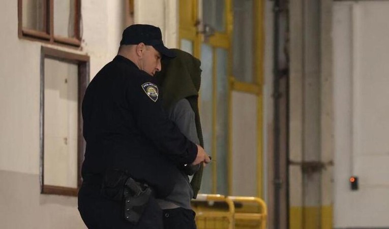 Zašto je sud pustio mladiće koji su lajvali kako spolno zlostavljaju maloljetnicu?