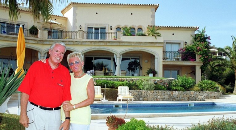 Najbogatiji Nijemac i mračna prošlost njegovih milijardi