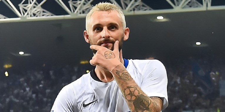 Brozović objavio sliku s djecom na plaži. Onda je krenula saudijska ofenziva