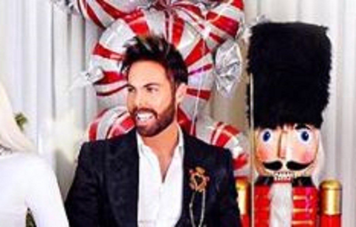 Grubnićev dom izgleda kao iz reklame, njegova mama ipak ukrala pažnju na fotki