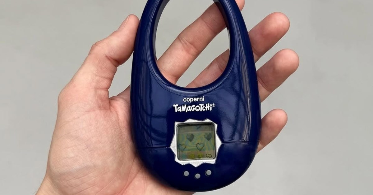 Coperni dizajnirao Tamagotchi torbicu
