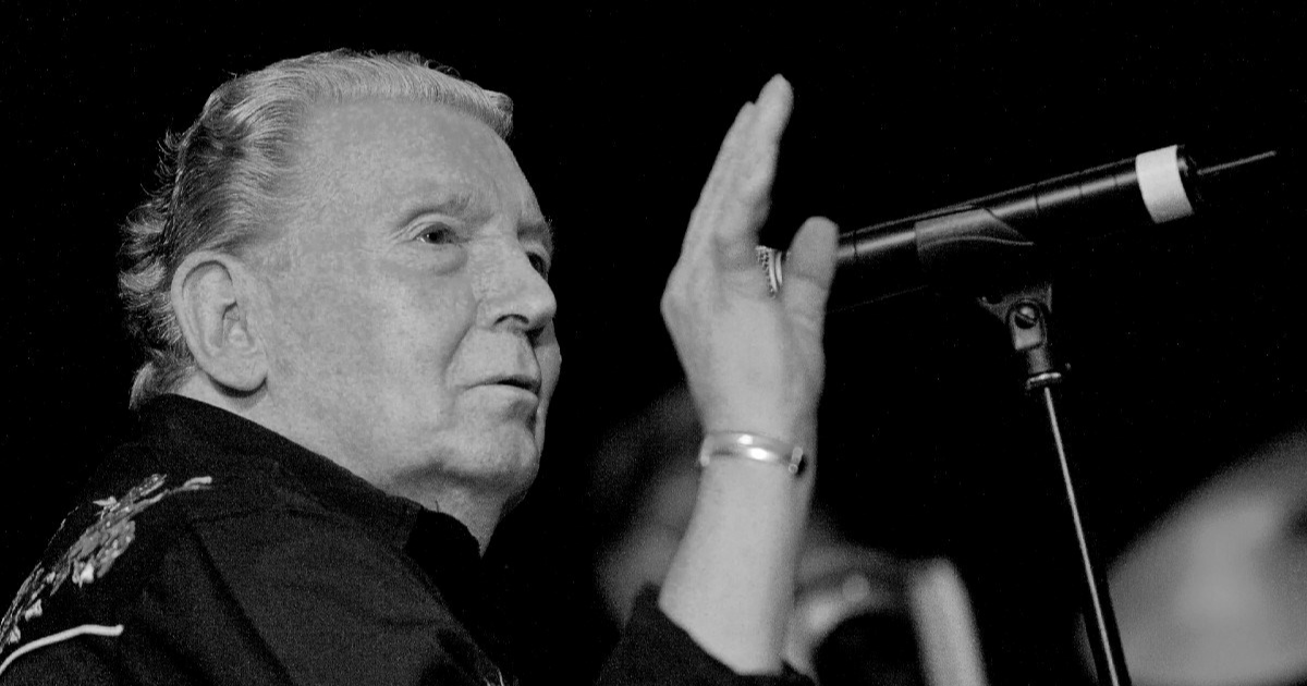 Umro Jerry Lee Lewis