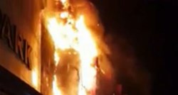 VIDEO Požar poharao najveći šoping centar u Čečeniji, evakuirani kupci