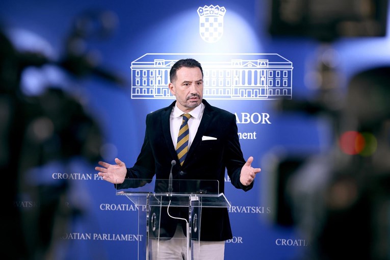 Peternel: Skidanje obavijesti o našem okruglom stolu je direktna cenzura