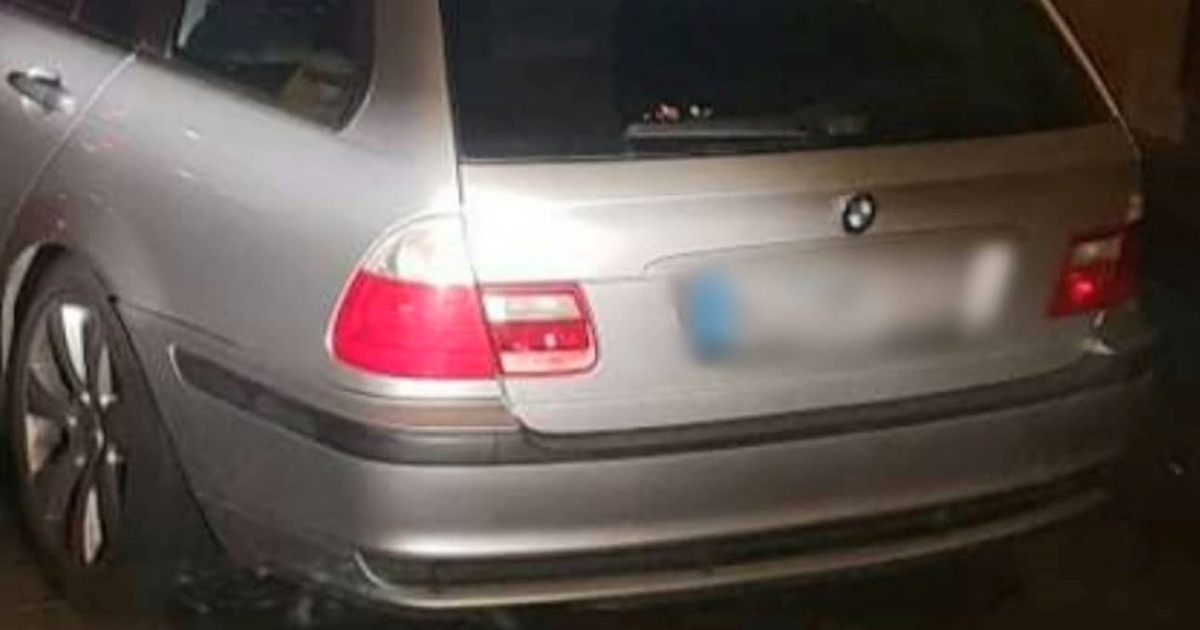 Natpis na BMW-u iz Dalmacije nasmijao Fejs, ljudi pišu: Materino je, zato je karavan