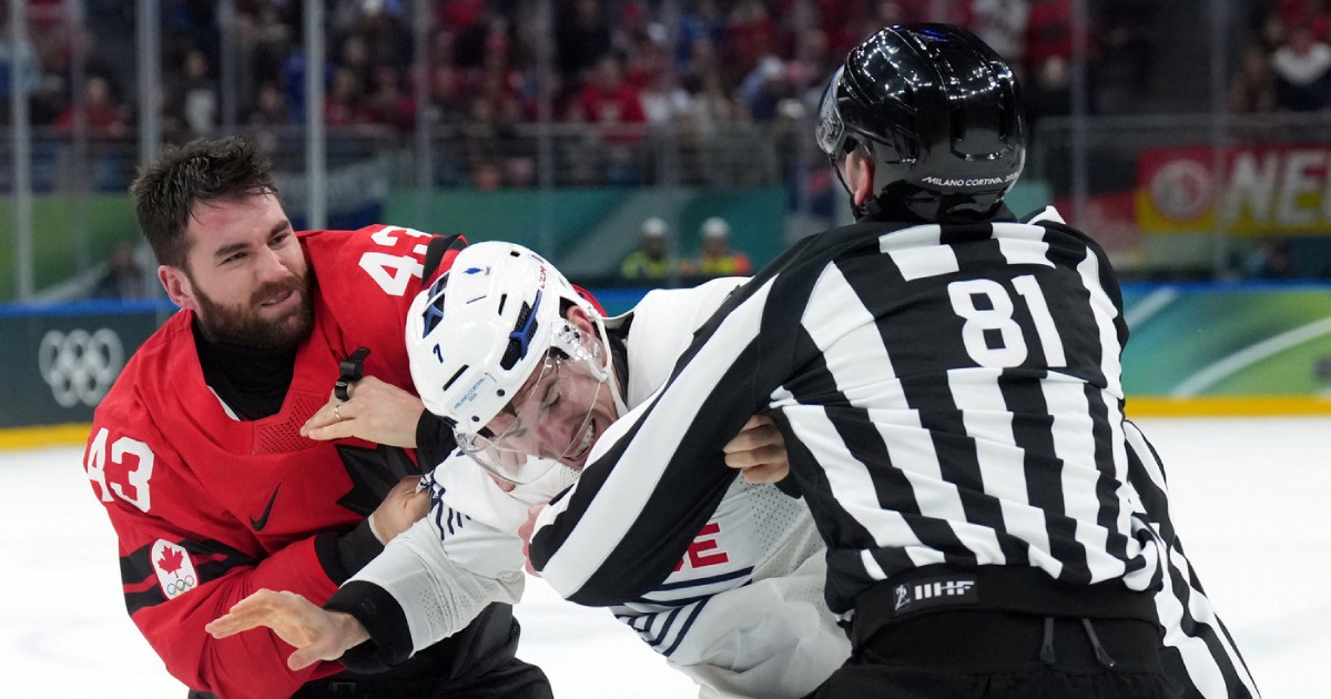 VIDEO Francuzi izbacili hokejaša iz ekipe nakon tučnjave s Kanađaninom