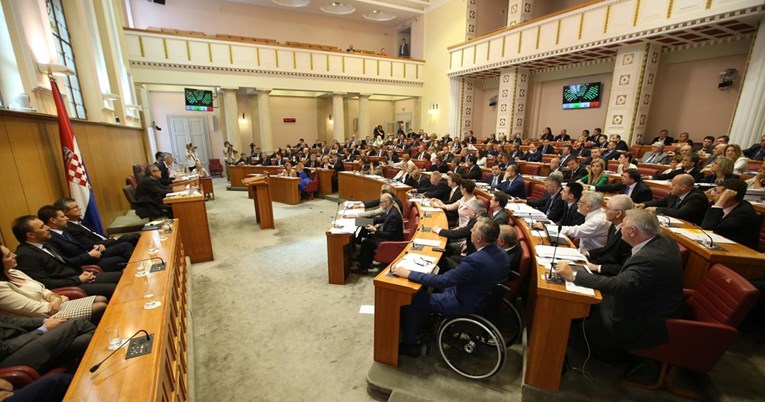 Studija: U saboru su žene i mladi podzastupljeni, a radnička klasa nevidljiva