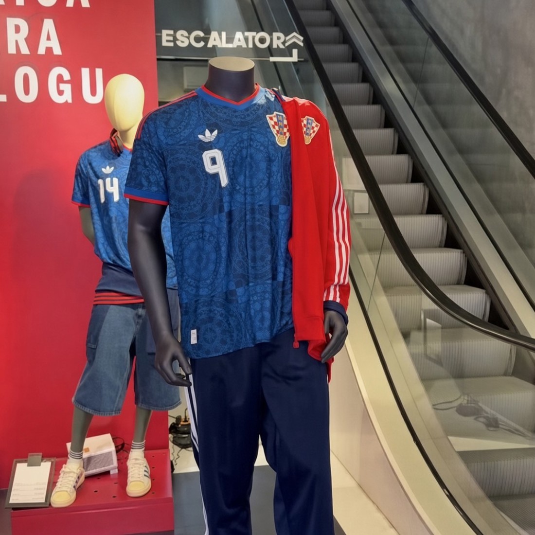 Pogledajte nove dresove hrvatske reprezentacije izložene u Adidasu