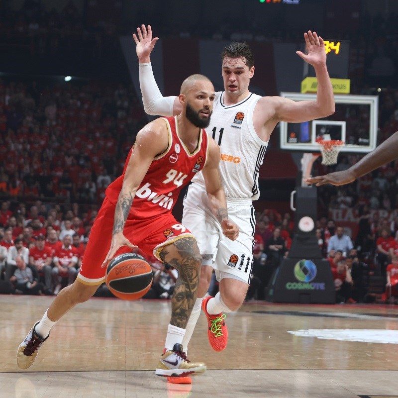 Olympiacos poveo protiv Reala, a Monaco protiv Barcelone. Hezonja zabio 13 poena
