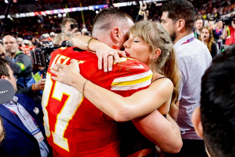 Pjesma uz koju je Taylor Swift navodno hodala do oltara
