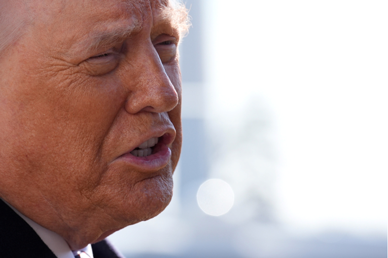 Oglasio se Trump: Sad imam dvije opcije