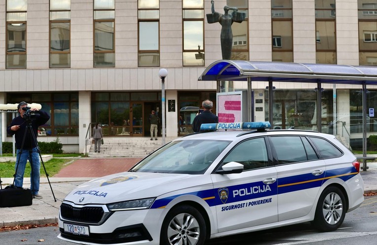 Voditeljica računovodstva u Splitu izvukla 592.000 eura. Novcem kupovala nekretnine