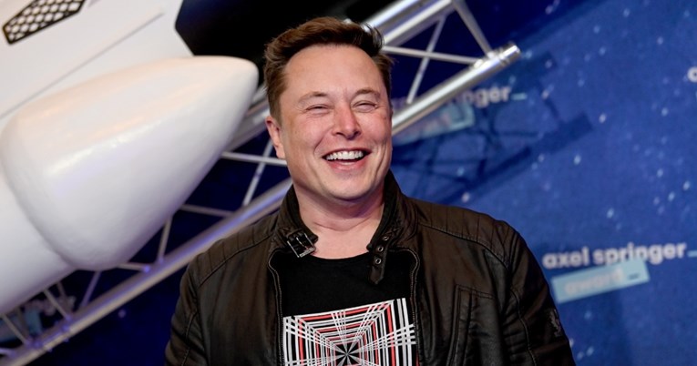 Elon Musk prekinuo s Grimes, a njegova bivša žena otkrila mračnu stranu života s njim
