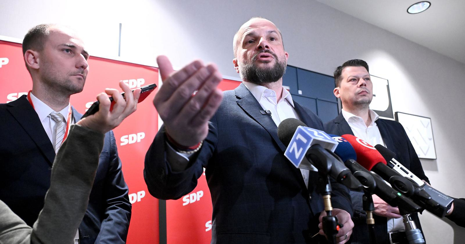 Šef SDP-a: HDZ preko saveza i udruga izvlači novac