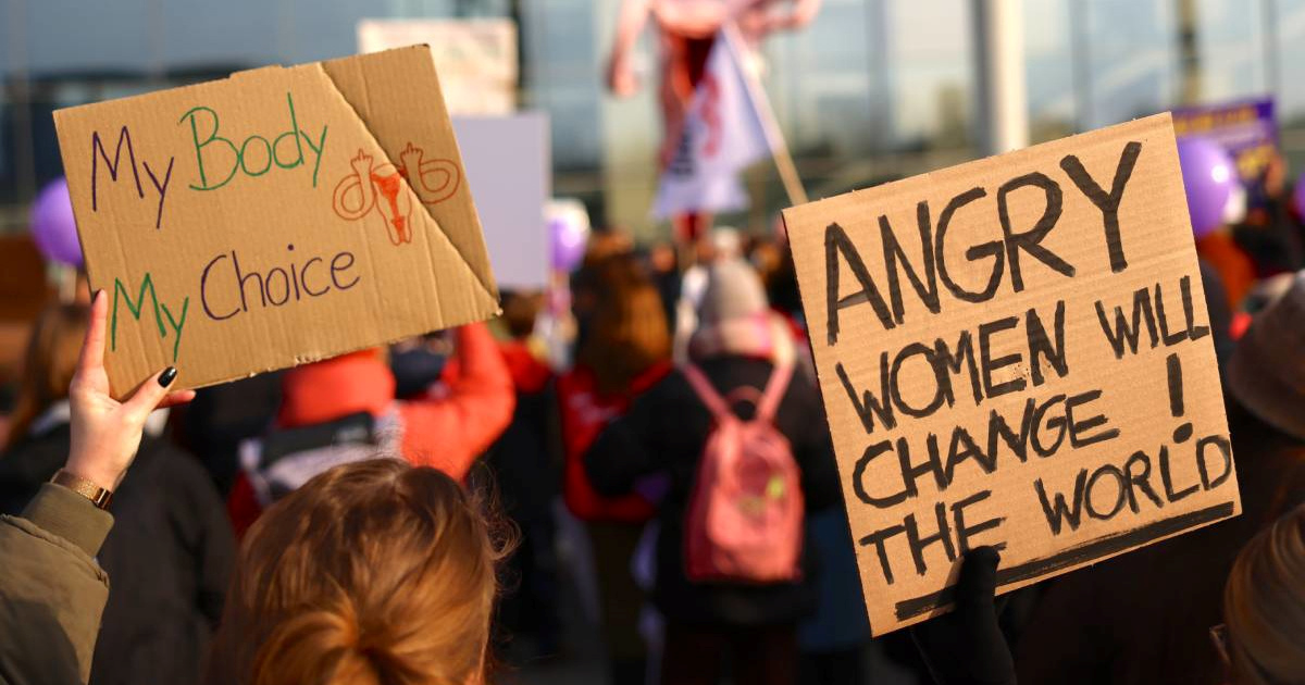 Europski parlament poziva na osnivanje fonda za siguran i legalan pobačaj