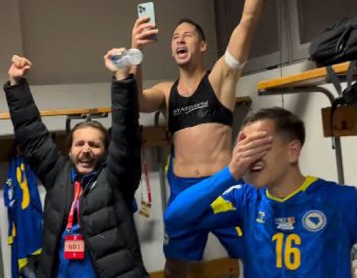 VIDEO Delirij u svlačionici BiH. Halida pjevaju bivši igrači Hajduka i Dinama